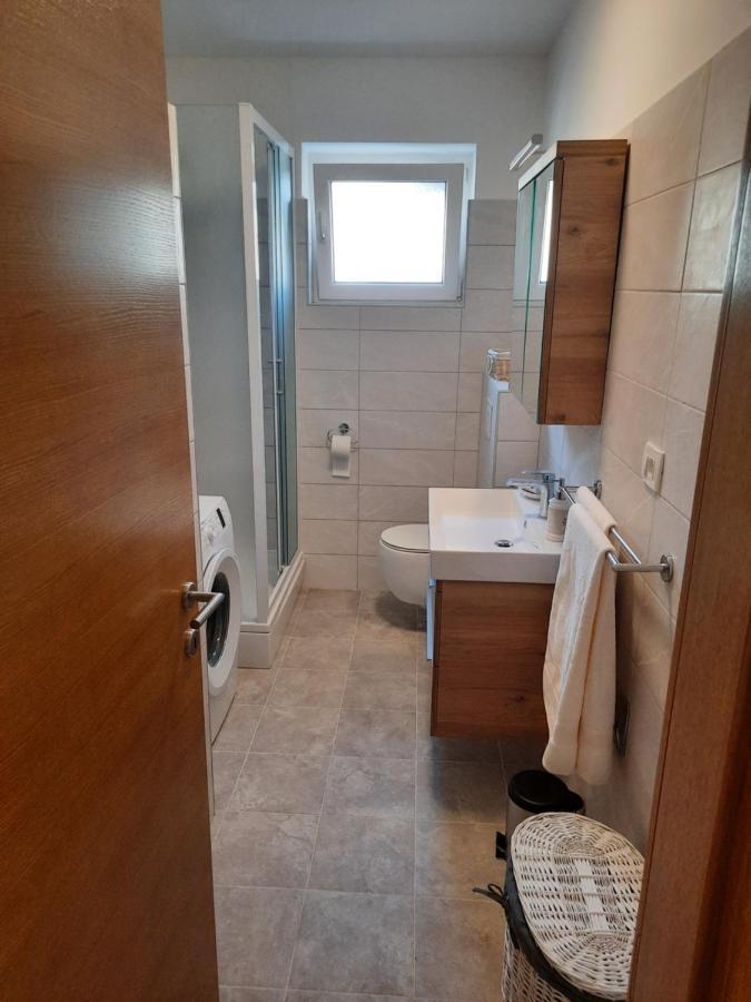 Apartman Laura M Vodice Zewnętrze zdjęcie