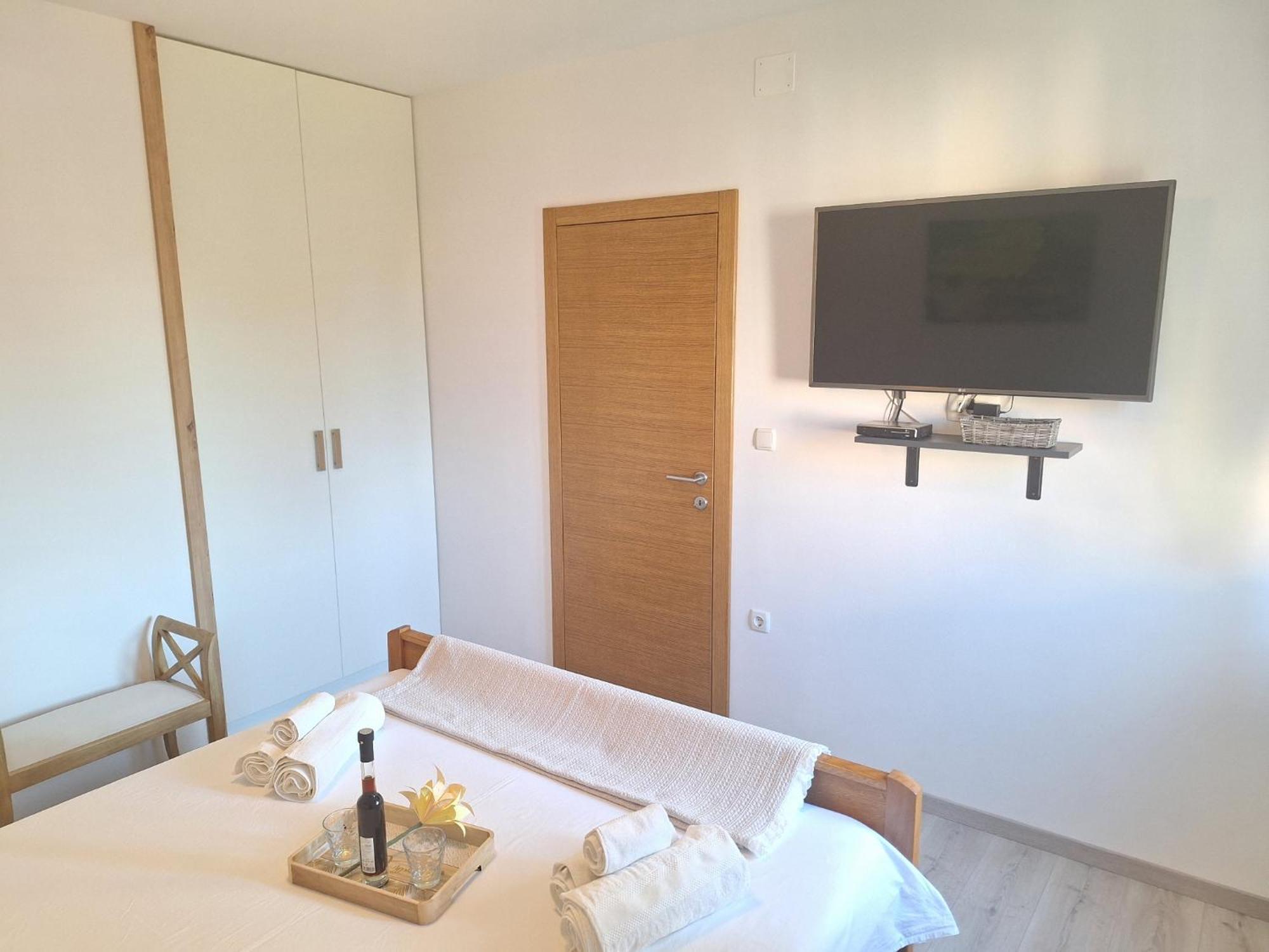 Apartman Laura M Vodice Zewnętrze zdjęcie